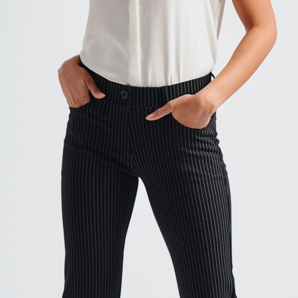 pinstripe yoga pants